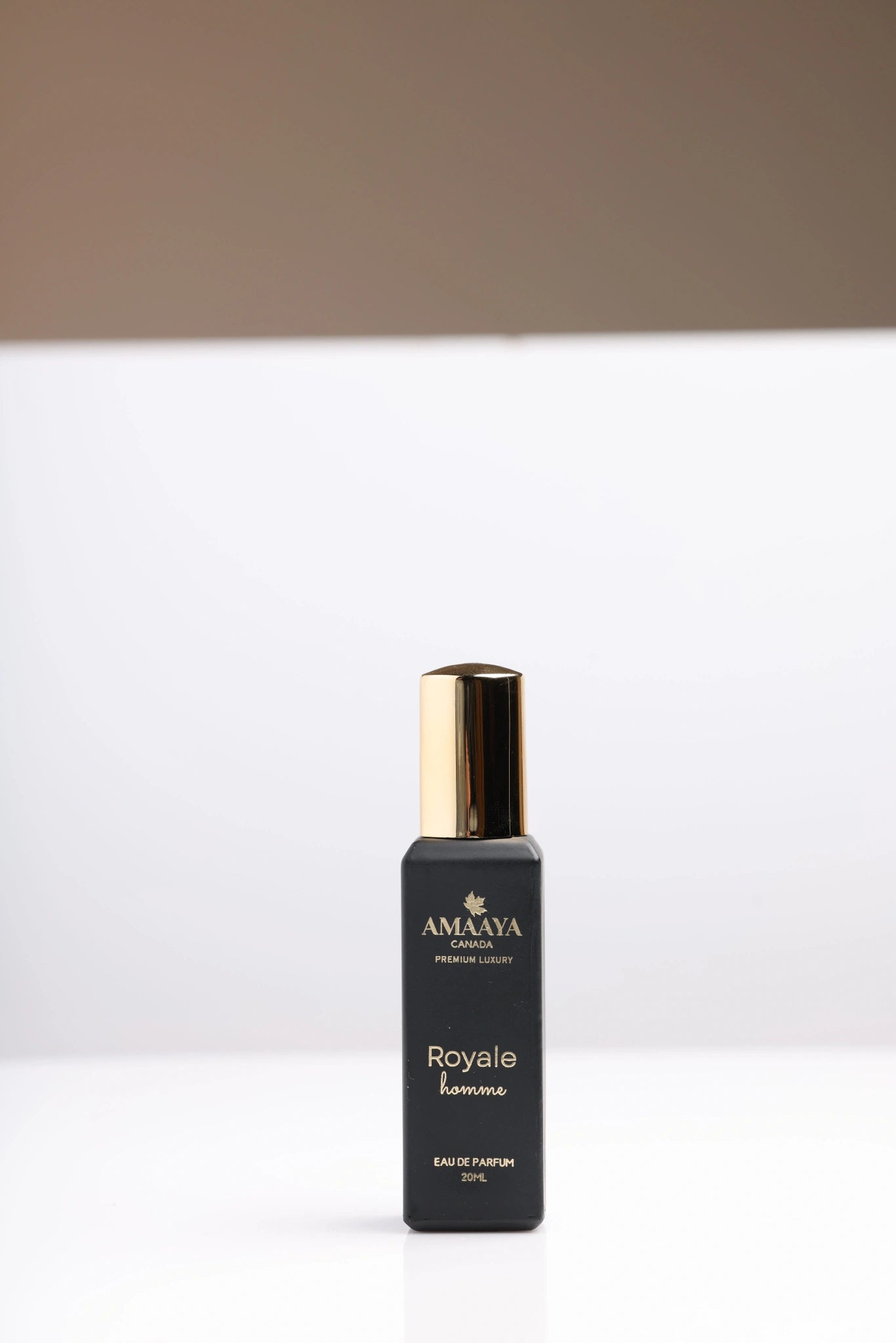 Royale Homme – Strong Woody Spicy The Perfume Story