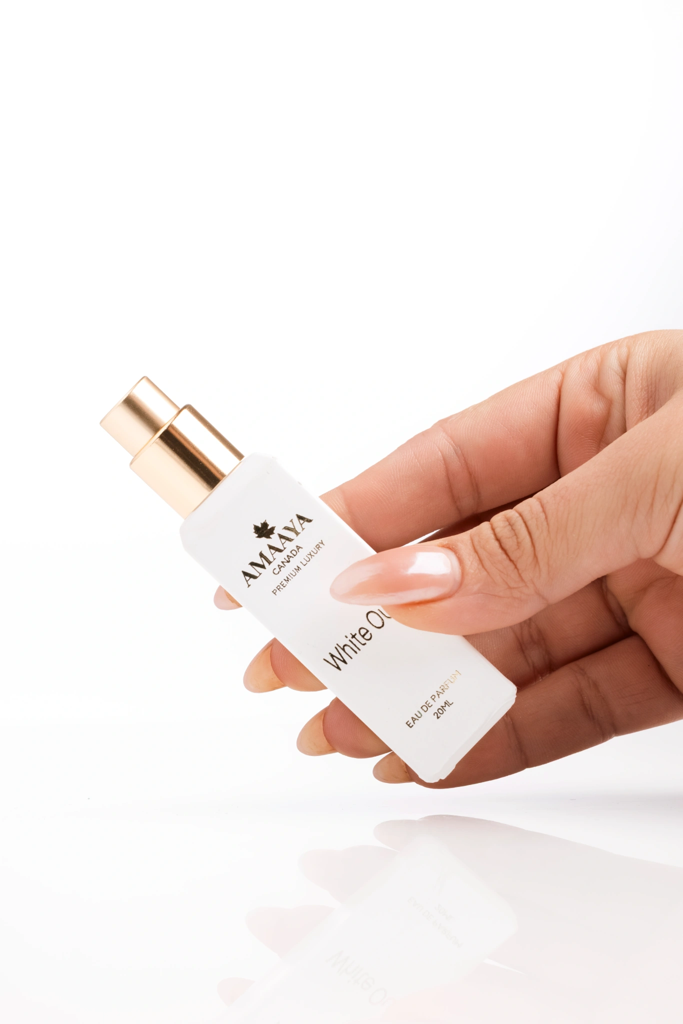 Amaya White Oud + Midnight – Elegant & Mysterious Duo The Perfume Story